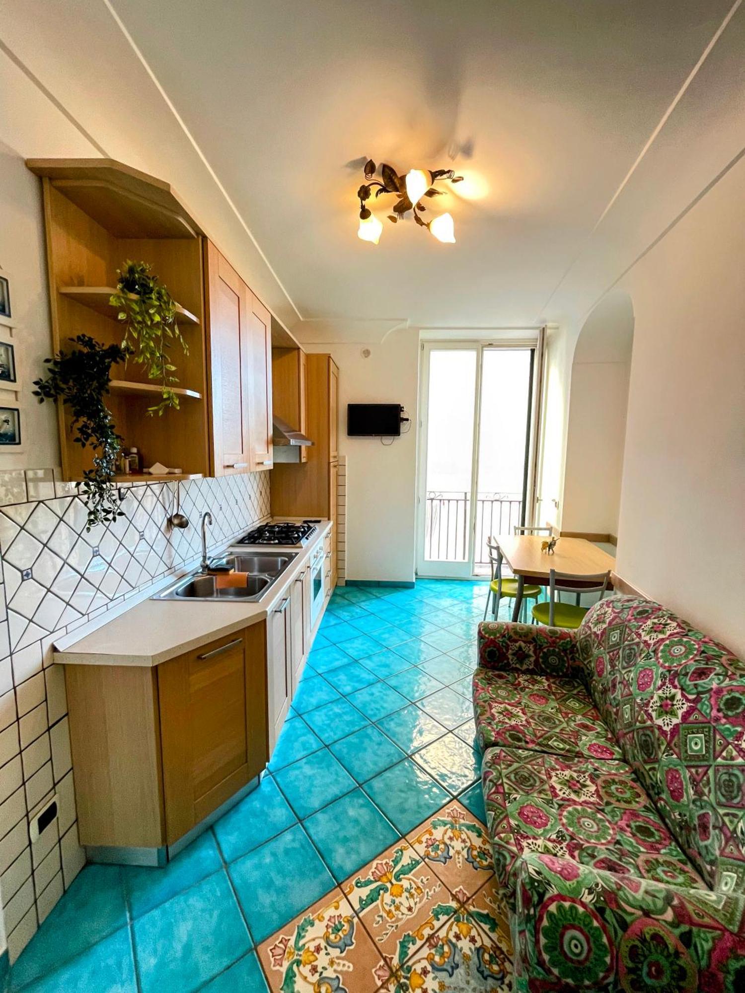 Putechella'S Apartments Maiori Extérieur photo